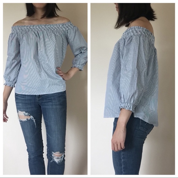 Off-The-Shoulder Top - Picture 2 of 3